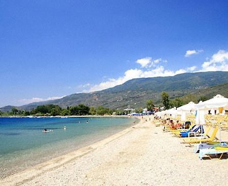 Near Paradise Koropi Exterior foto